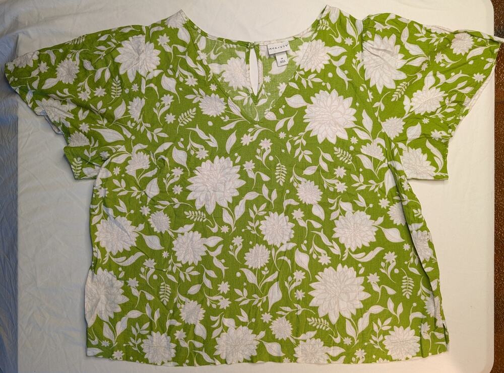 Linen Blend Floral Print Blouse Top Shirt 1X Lime Green White Cottage Feminine